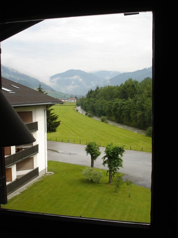 Welcome-Bienvenue-Добро Пожаловать Flachau Værelse billede